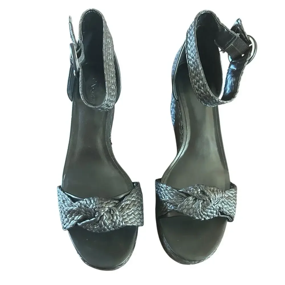 On 34th Nihari Knot Platform Wedge Sandals NEW Size 10